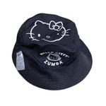 ＜即納品＞Zumba(ズンバ)／X Hello Kitty & Friends Bucket Hat／ハローキティ＆フレンズバケットハット／Style #Z3A000063／Color：Multi(マルチ))
