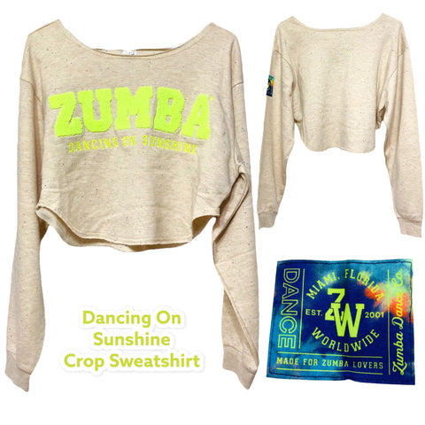 ＜即納品＞Zumba(ズンバ)／Dancing On Sunshine Crop Sweatshirt／サンシャインクロップスウェットシャツで踊る／Style #Z1T000045／Color：Beige(ベージュ)